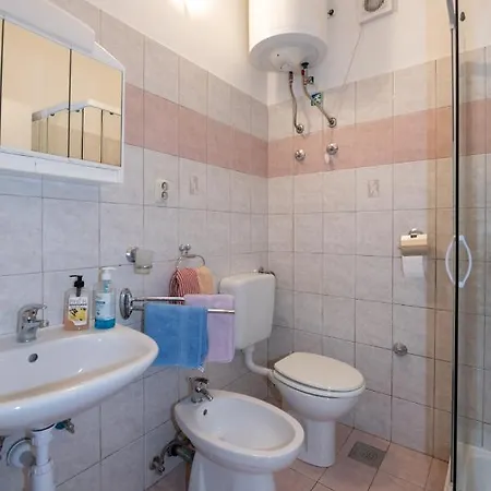 Apartman Paun Lejlighed *